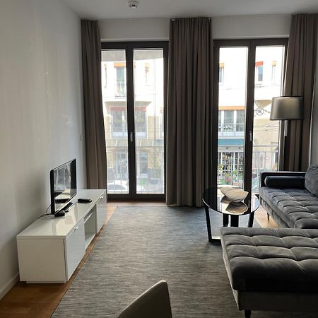 Modern Apartment In Mitte Берлин Экстерьер фото